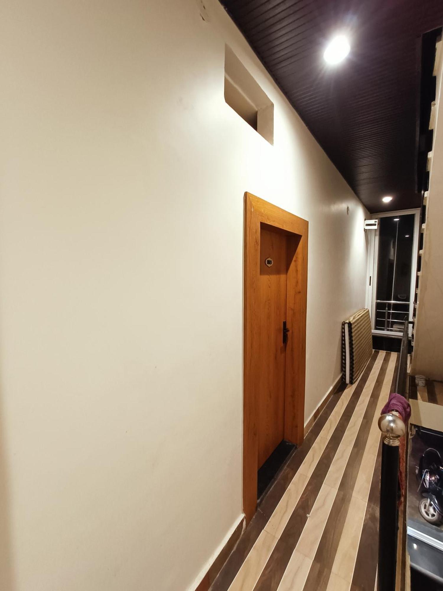 Hotel Shreem Ujjain Ngoại thất bức ảnh