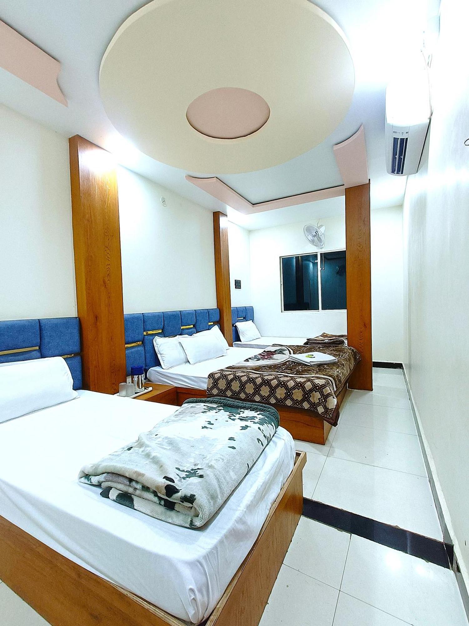 Hotel Shreem Ujjain Ngoại thất bức ảnh