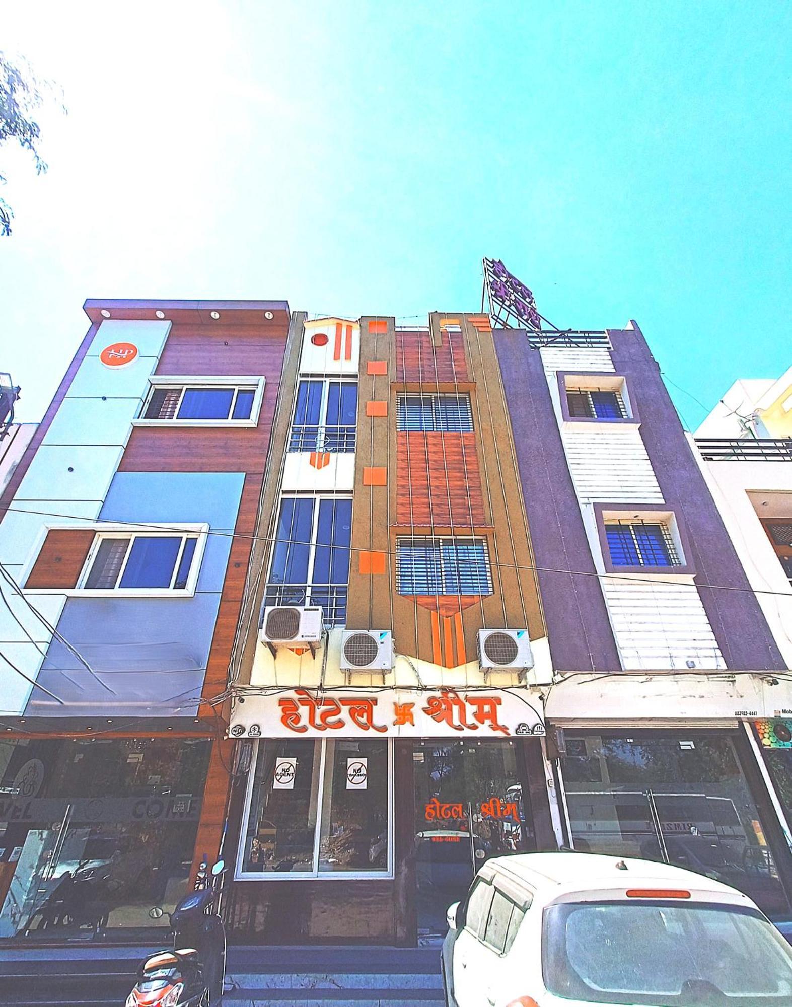 Hotel Shreem Ujjain Ngoại thất bức ảnh